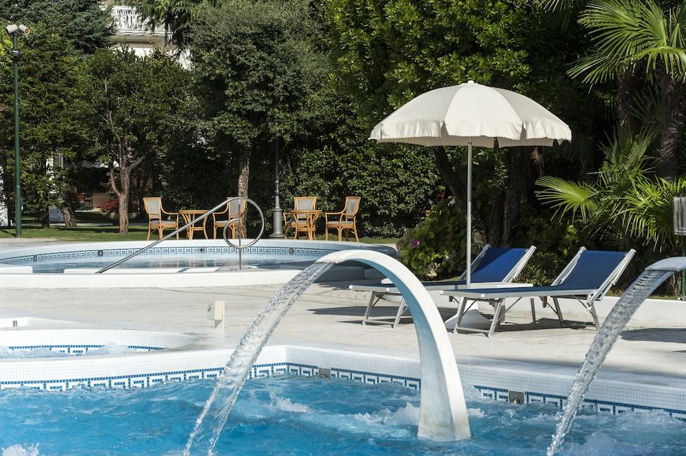 Hotel Due Torri Abano Terme Buitenkant foto